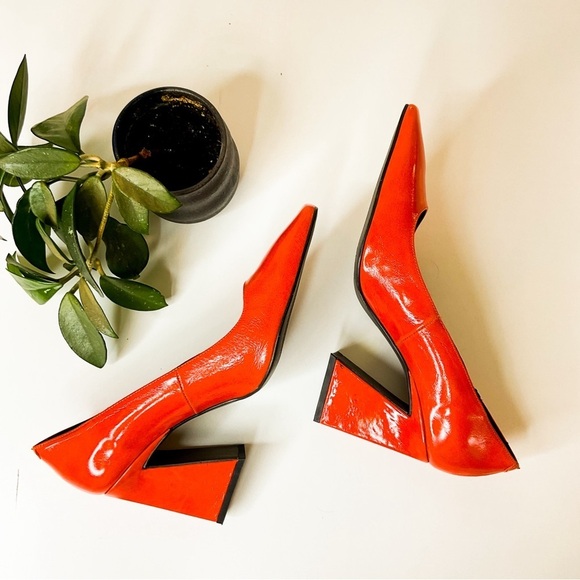 L’INTERVALLE Red Leather Glossy Platform Heels - Picture 7 of 12